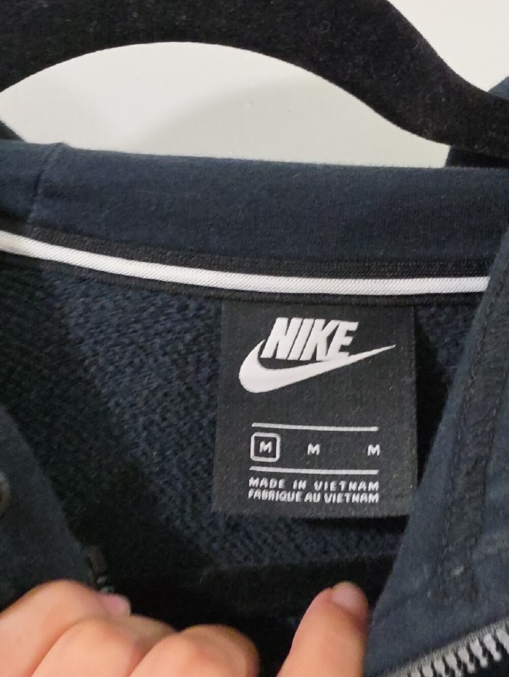 Nike Black Full-Zip Hoodie and Joggers Set with White Swoosh - Picture 8 of 8